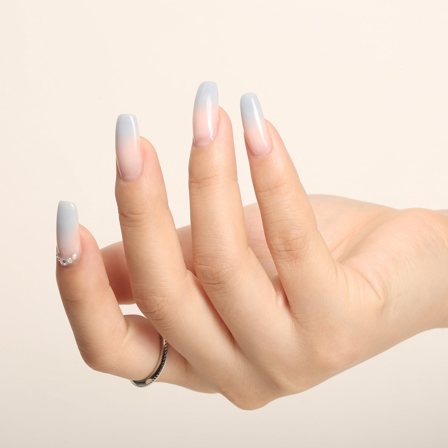 Color leveling gel