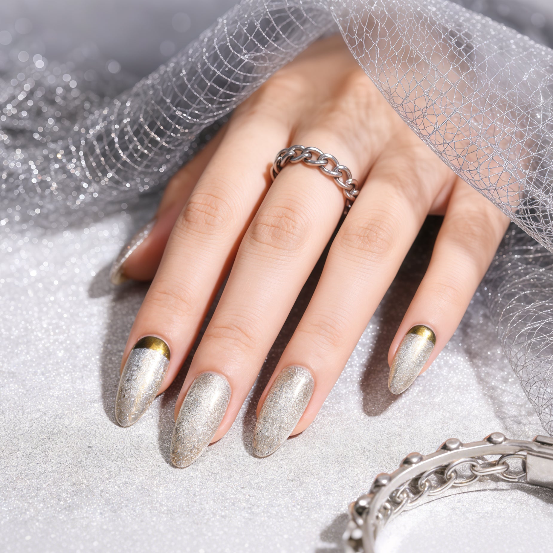 Galactic Platinum Cat Eye Gel